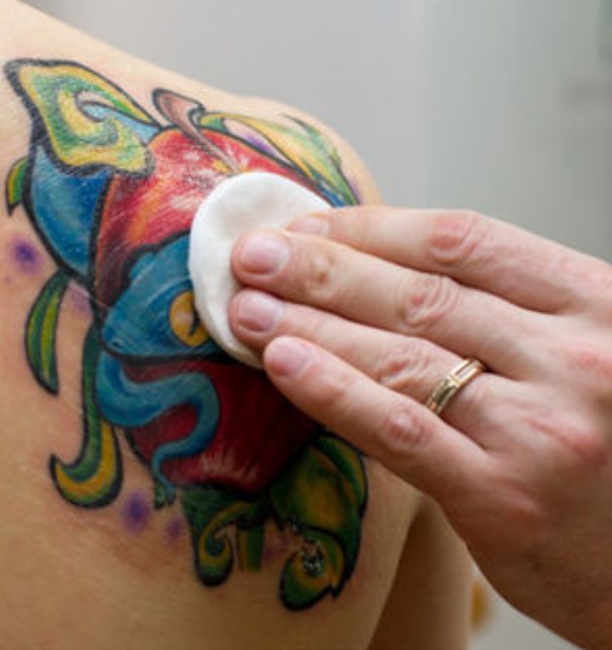 Savon PH neutre, le meilleur savon pour nettoyer son tatouage